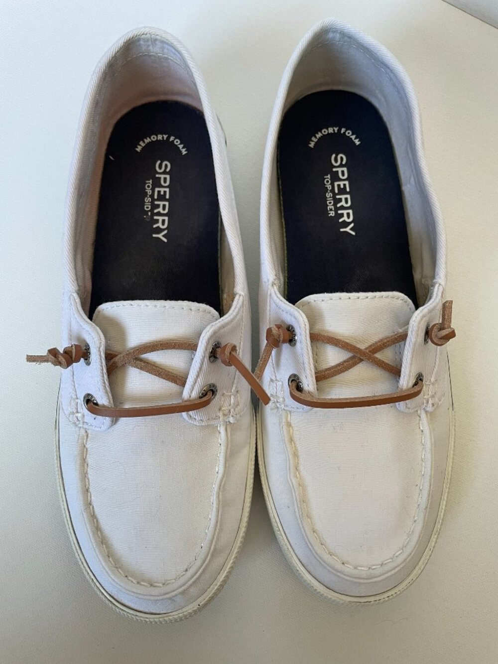 Women's Sperry Topsiders white size 8